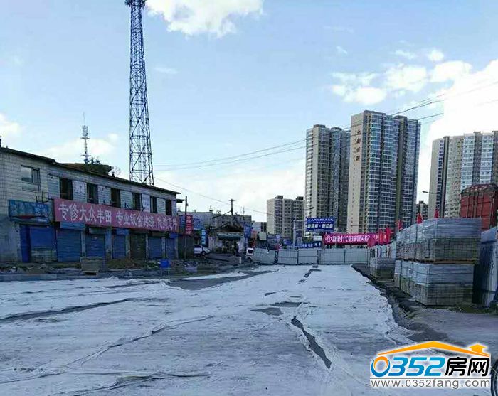 16143601bc9ce11b609912.jpg 433008006053674741.jpg