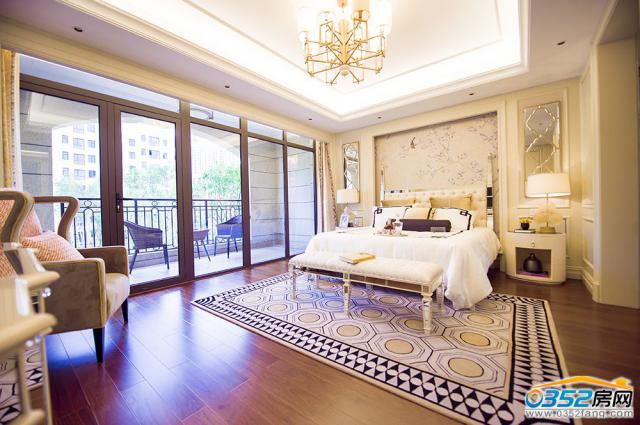 �Ӱ��g�P��