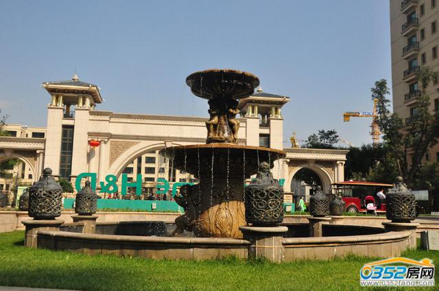 ���С�^��Ȫ