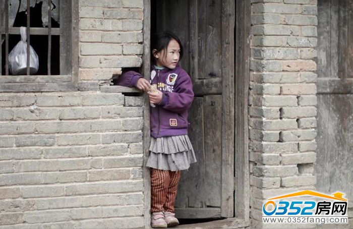 18161334015b8b2ae66921.jpg 4.jpg