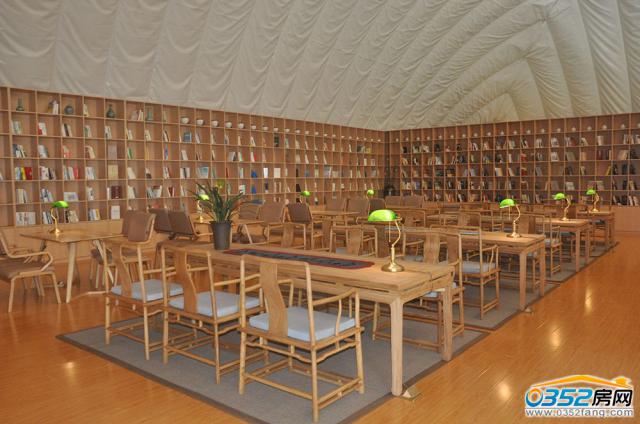 �ۘǲ��D���^