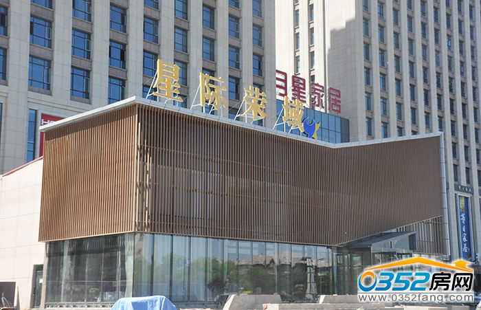 1715562342021b7e8e6182.jpg 鏄熼檯鍞?ゼ澶?jpg