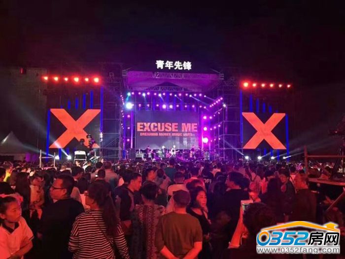 17163204f221656bf01885.jpg 6f1a7554c0bd4cd288e3c8a94de23982_th.jpg