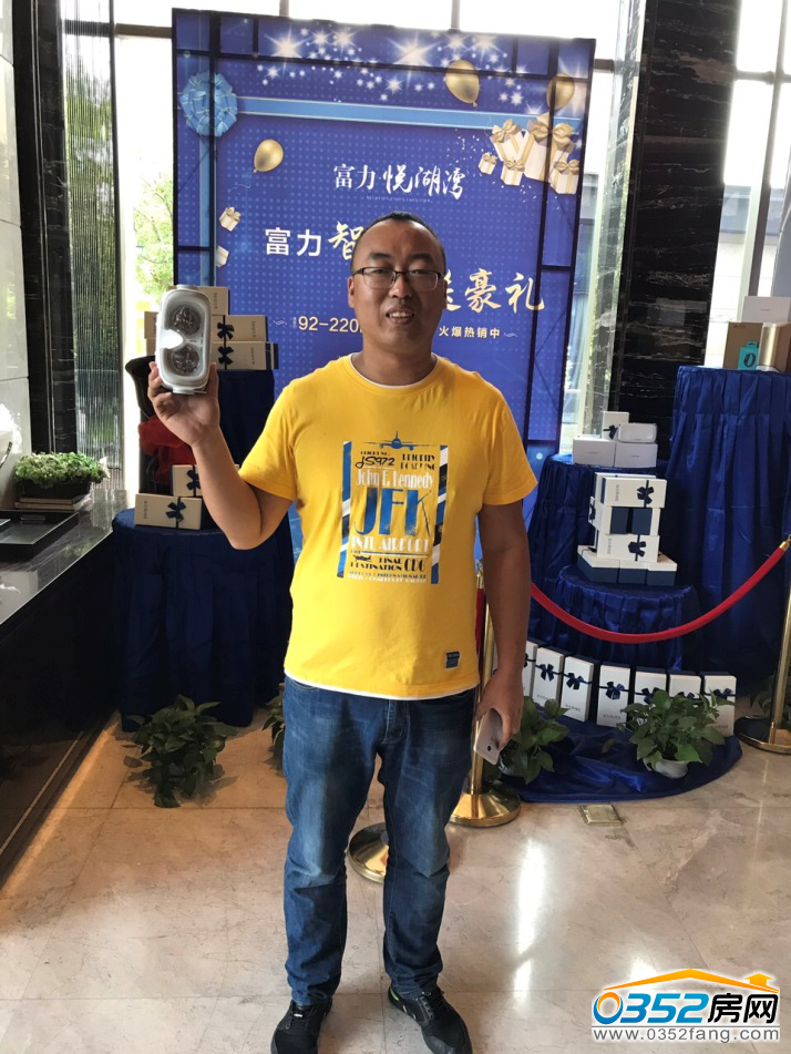 221046170388053e009678.png 221046170388053e009678.png