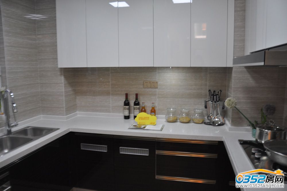 161424132c619388c89442.jpg 161424132c619388c89442.jpg