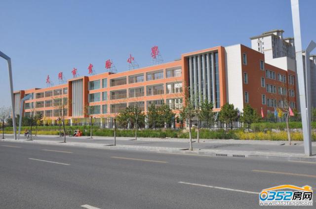 ���С�W(xu��)��У