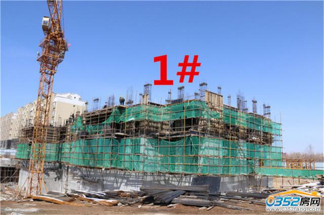 �S�Ɉ@1̖��4.7�����M��