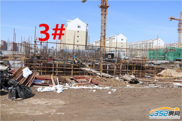 �S�Ɉ@3̖��4.7�����M��