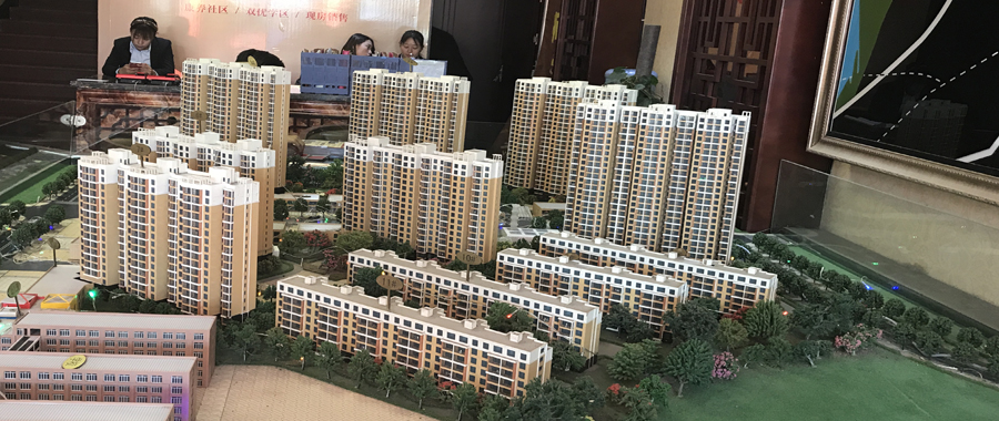 ���\�A��