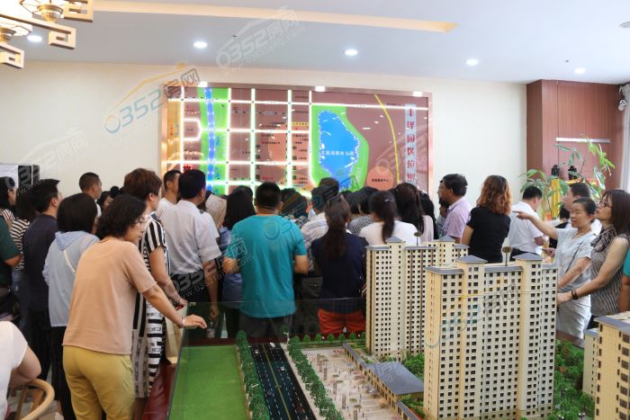 231749127fb797b9f57247.jpg 2.1.JPG