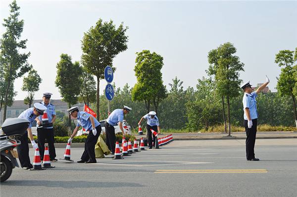 210952221a1d08a7ca2735.jpg 210952221a1d08a7ca2735.jpg