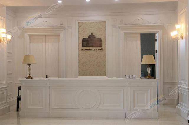 �Ӵ�����ǰ�_