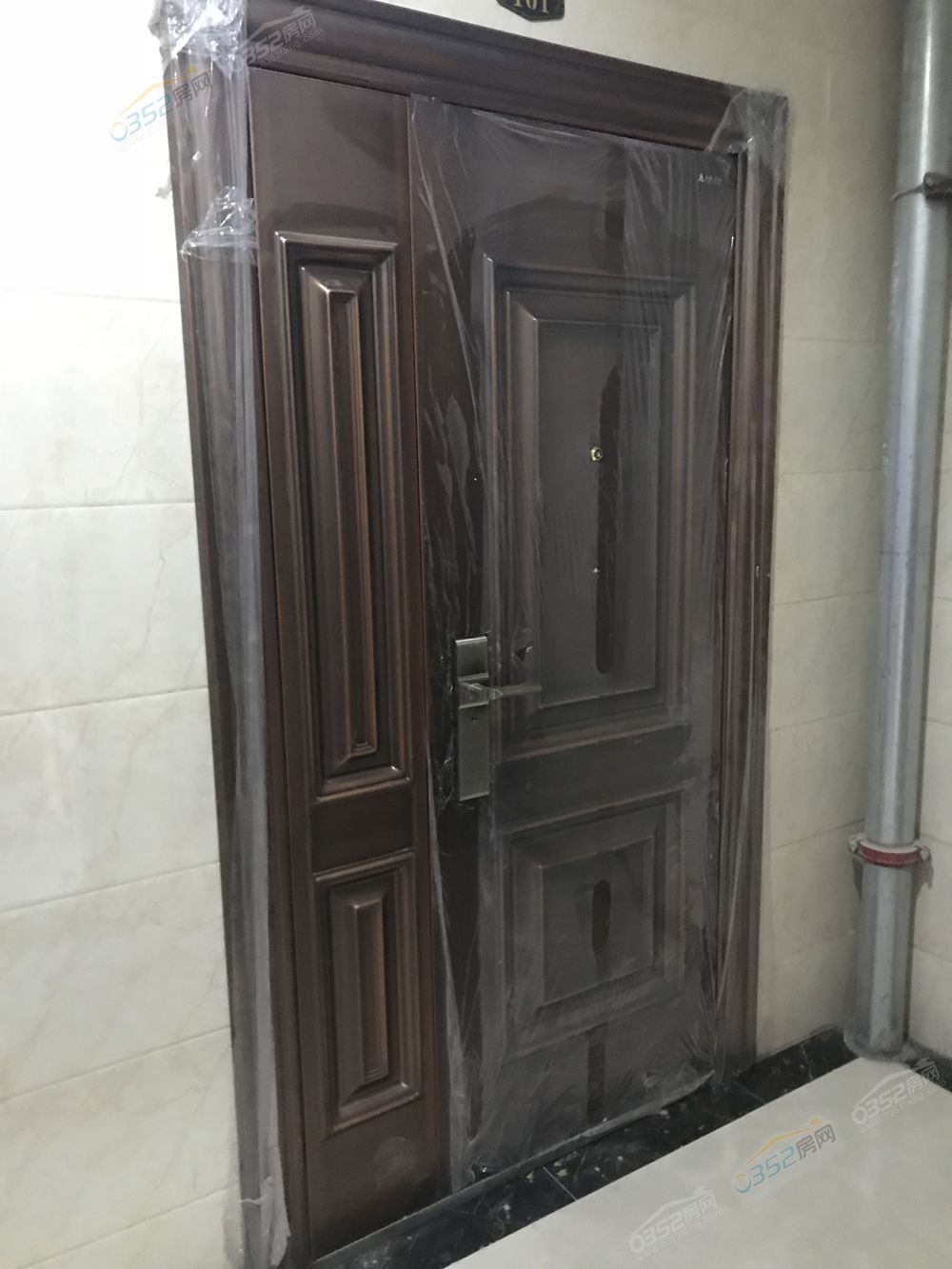 13161733106629e4e66706.jpg 13161733106629e4e66706.jpg