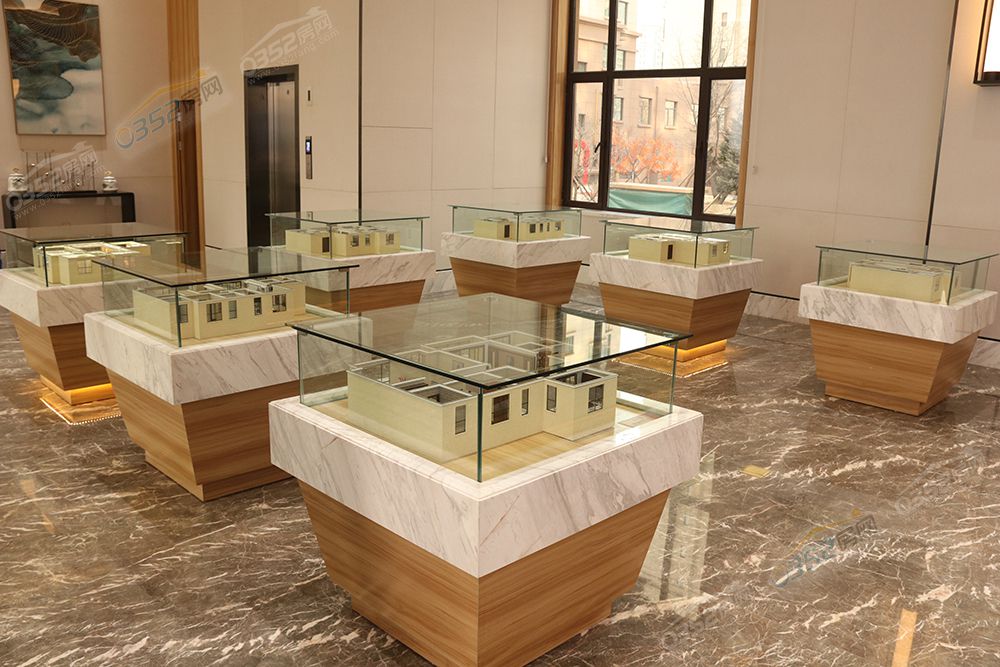 0809233316884270692800.jpg 0809233316884270692800.jpg