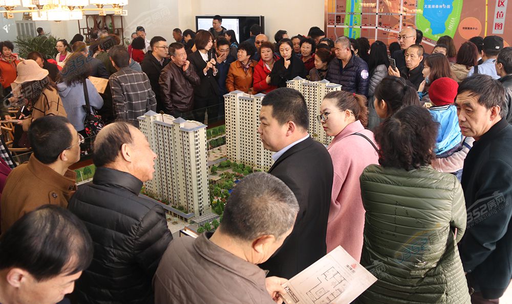 16170426e3c3c2f24b6357.jpg 16170426e3c3c2f24b6357.jpg