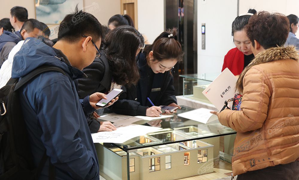 161705261a2c5803637961.jpg 161705261a2c5803637961.jpg