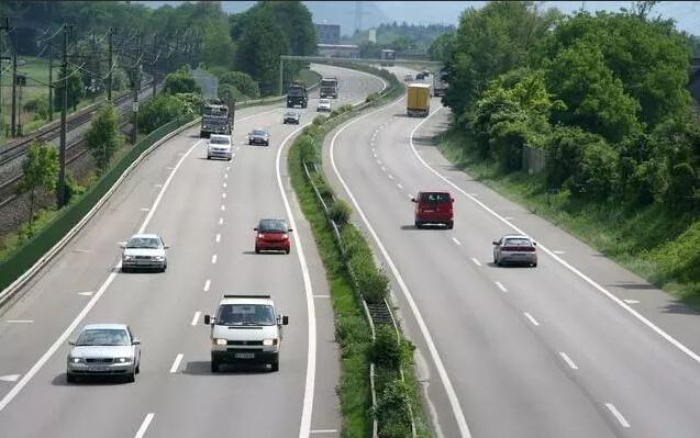 05171518eeaaf38d837661.jpg QQ截圖20190405171137.jpg