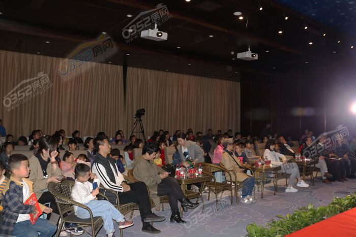 221723353382f0d8a41566.jpg IMG_0322wps圖片.JPG