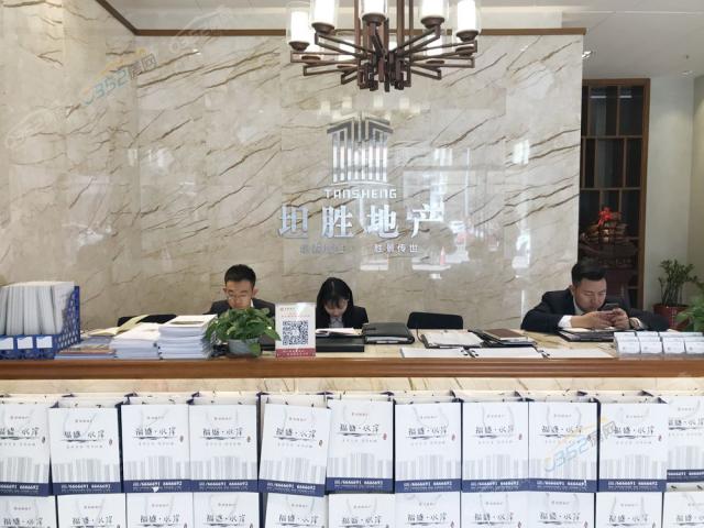 �Ӵ�����ǰ�_