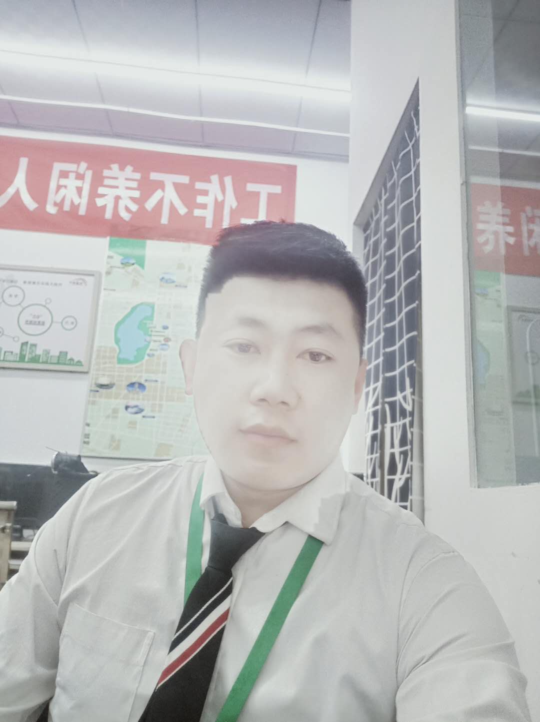 �������