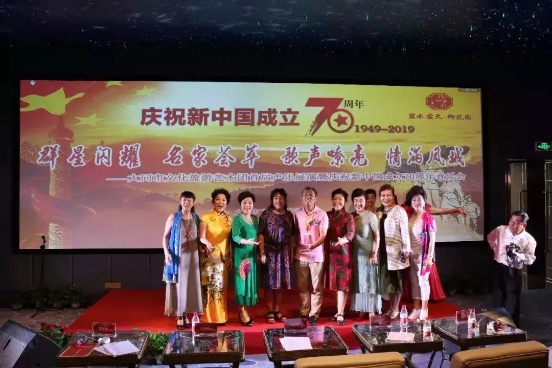 151653202e4d1e1afe9308.jpg 151653202e4d1e1afe9308.jpg