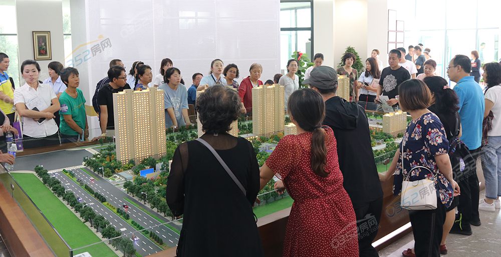 241725221d5bdc1e5b6269.jpg 241725221d5bdc1e5b6269.jpg