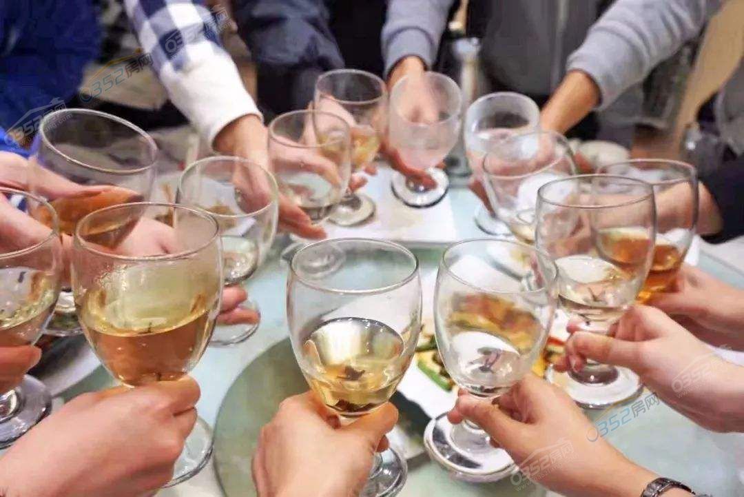 221737116034da4e9c9706.jpg 221737116034da4e9c9706.jpg