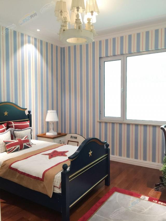 �����ǘӰ��g