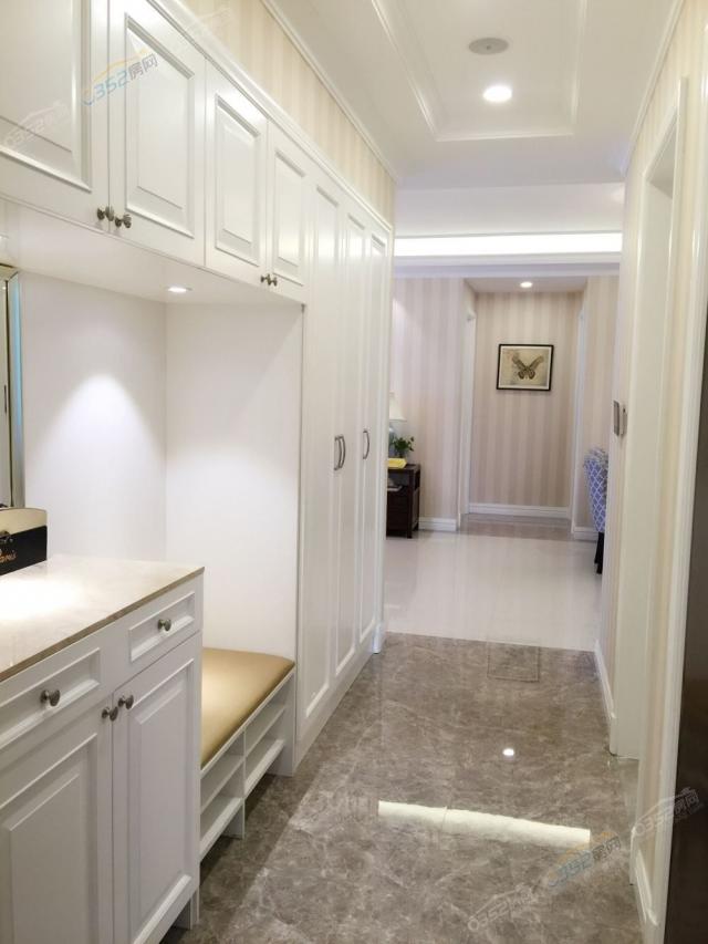 �����ǘӰ��g