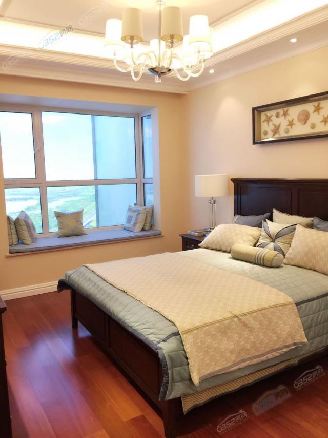 �����ǘӰ��g