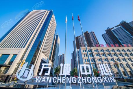 �f������