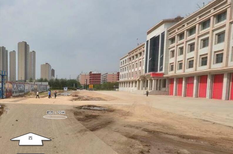 �^���A��