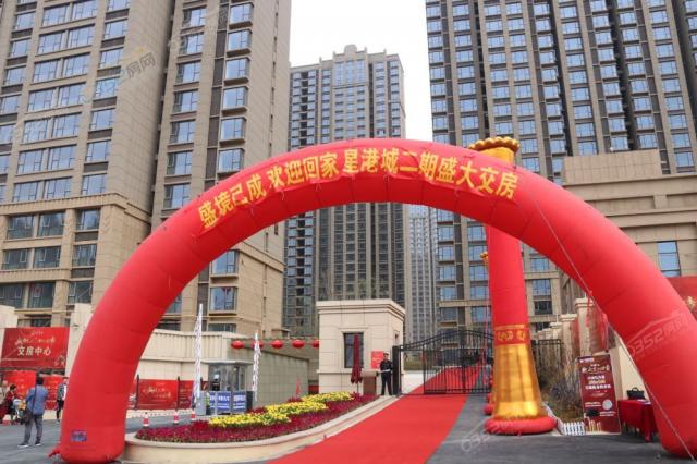 ���ڽ��������D