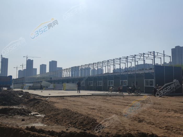 2017391991c1be89cb3147.jpg 鍏翠簯2.jpg