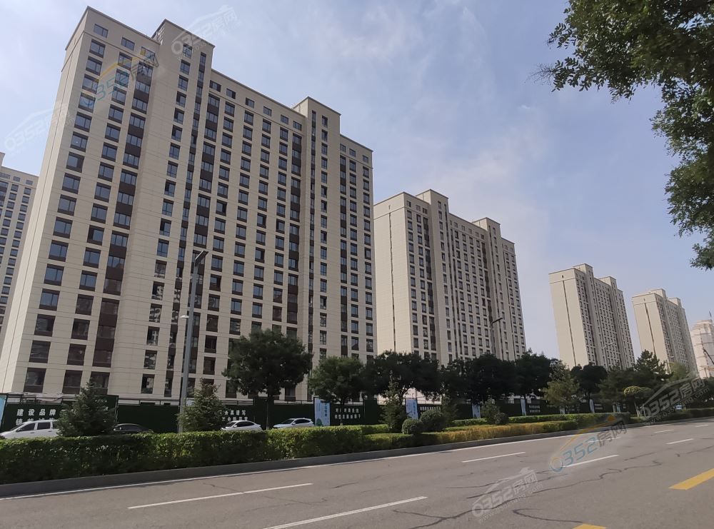 28165927d199d1147b1311.jpg 澶╂嘲鑻?.jpg