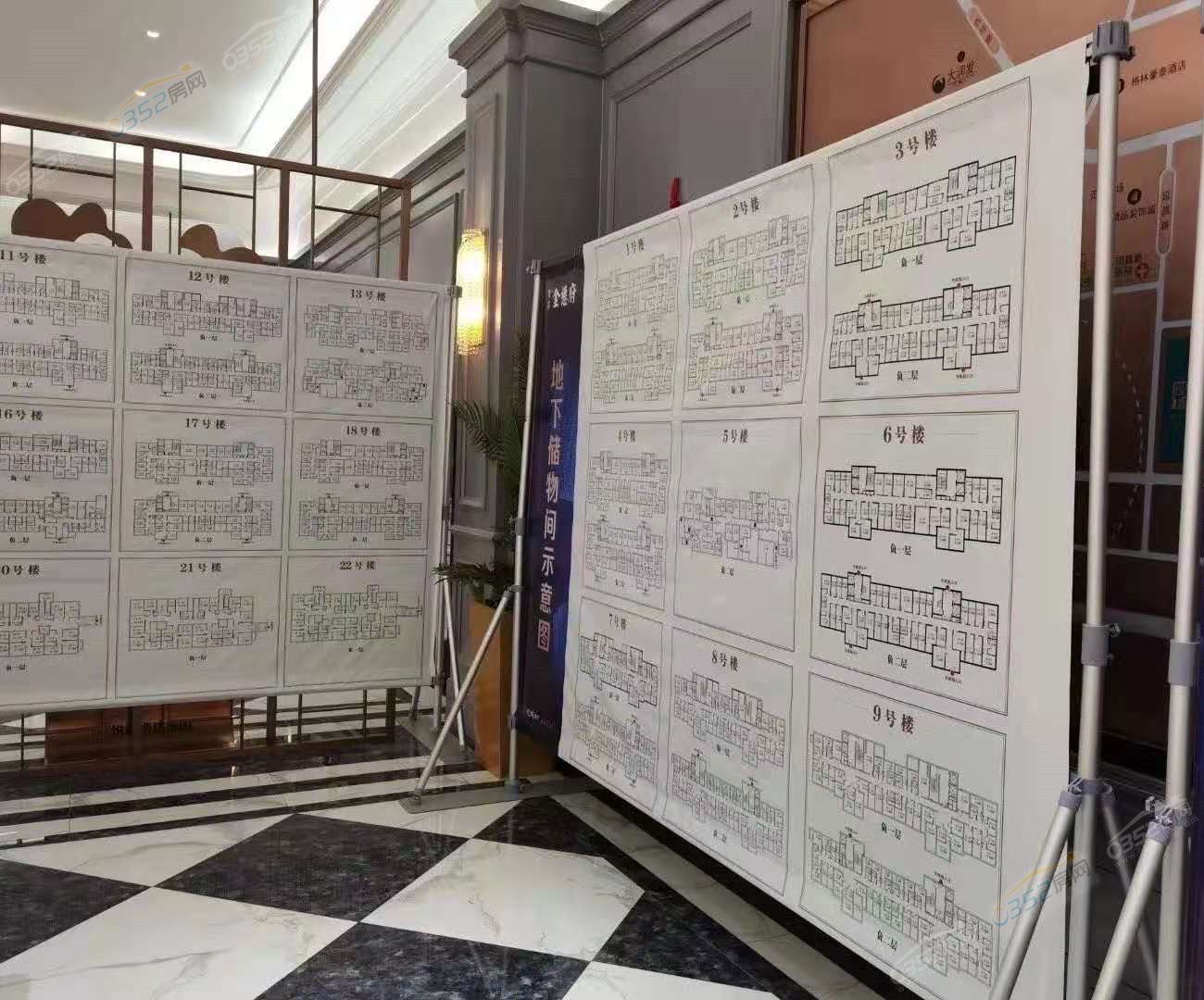 18145532a1f3bb93d46939.jpg 11.18.2.jpg