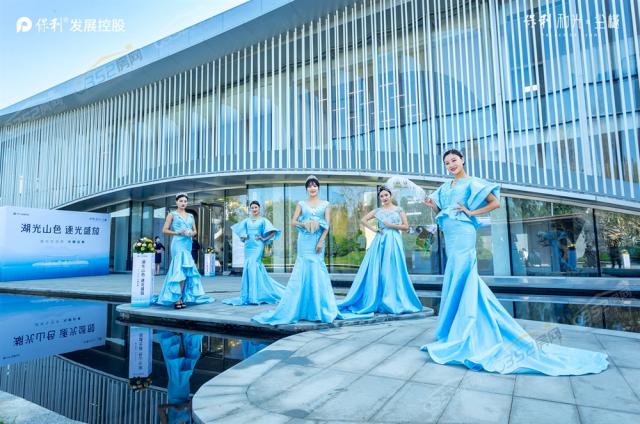 ���������^�����D