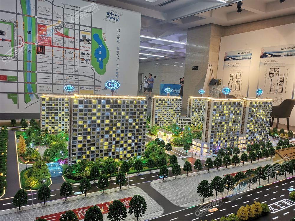 兴云国际揽�M二期沙盘.jpg