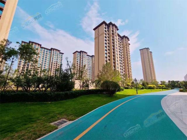 �����������F�������D