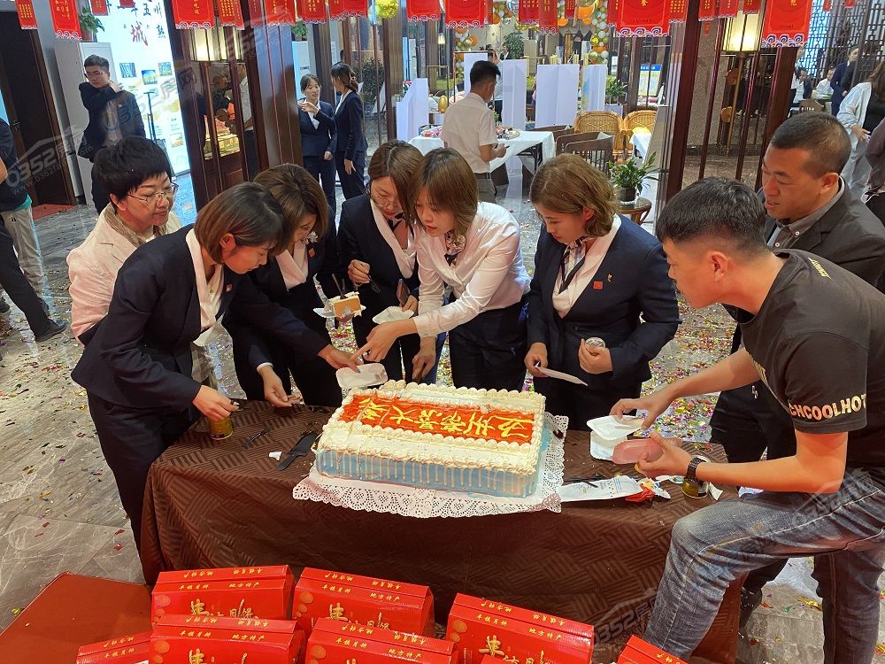 8449053821fc3ad51af7e9f22cfd852.jpg 8449053821fc3ad51af7e9f22cfd852.jpg