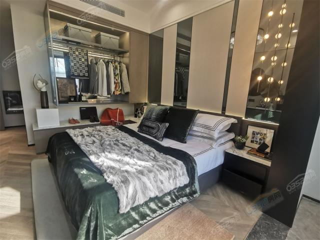 �Bƴ�Ӱ��g�����D