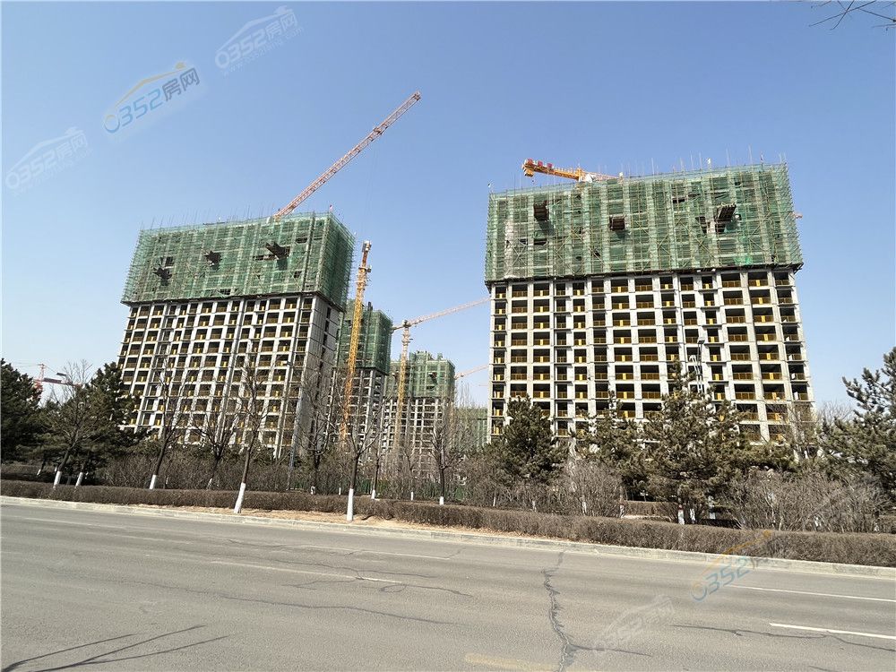 guanhuw .jpg guanhuw .jpg