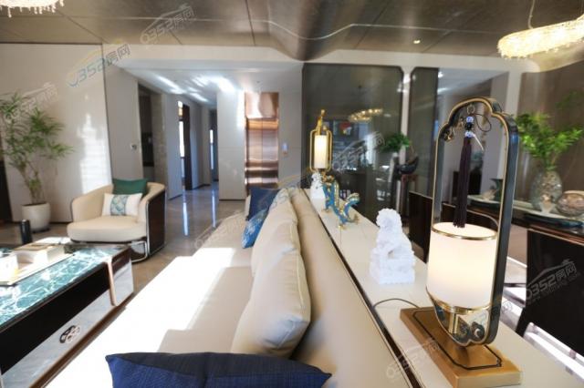 E�Ӱ��g�����D