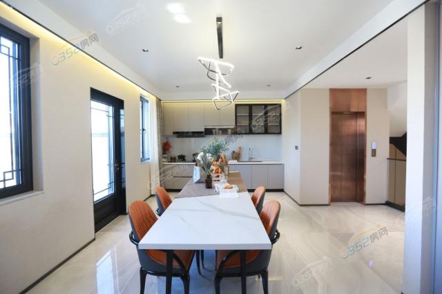 B�Ӱ��g�����D