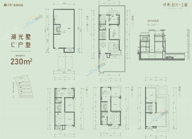 ��C����