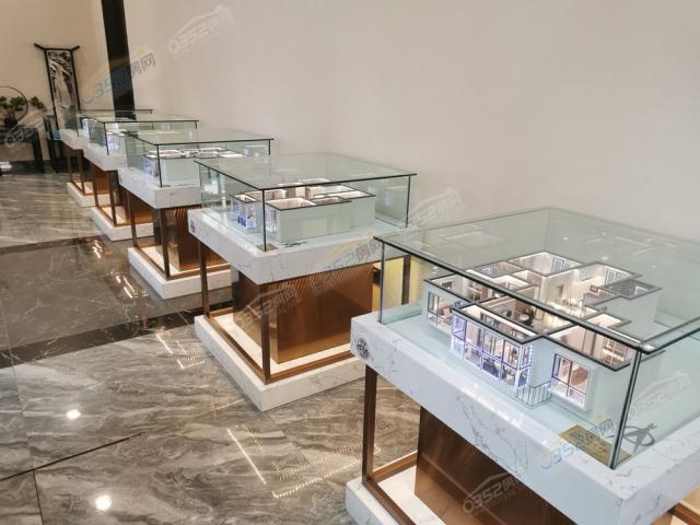 ���@�I�N���đ���ģ��